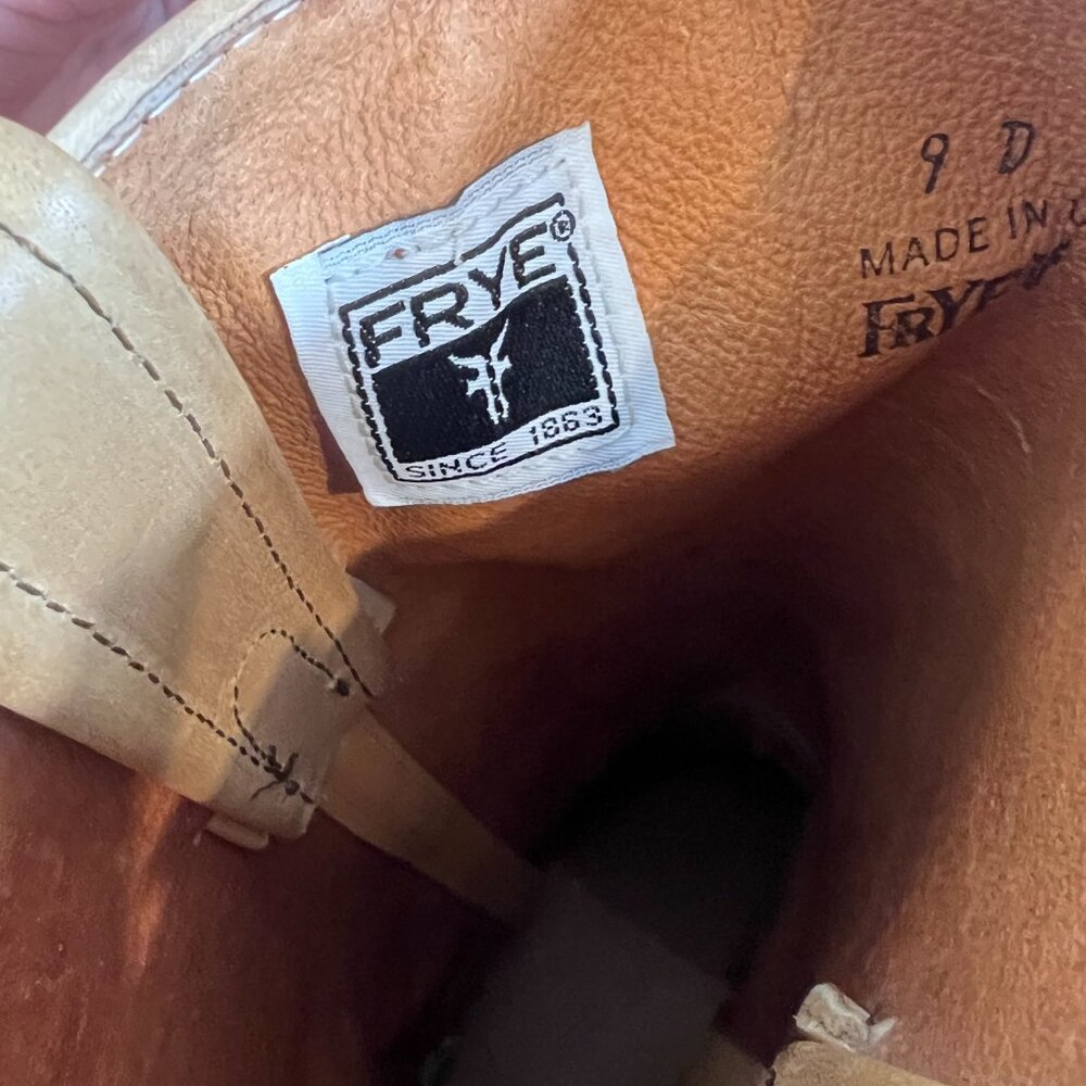 BANANA FRYE BOOTS BRAND NEW - Picture 4 of 10